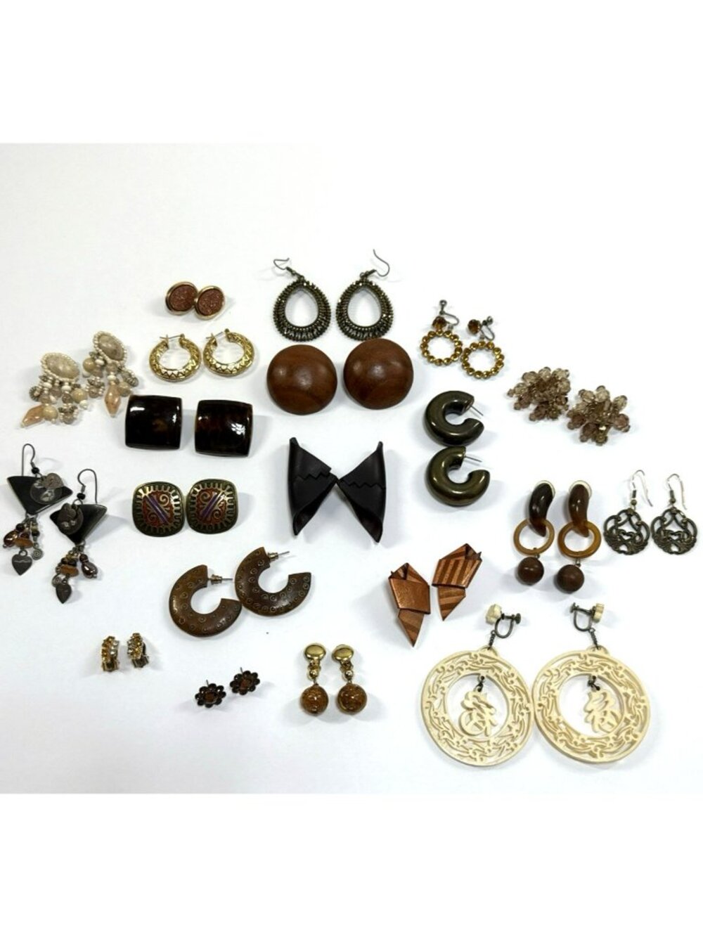 Vintage Earrings Lot 20 pairs Neutral Earthy Brown Bronze Tribal Estate RESELLER